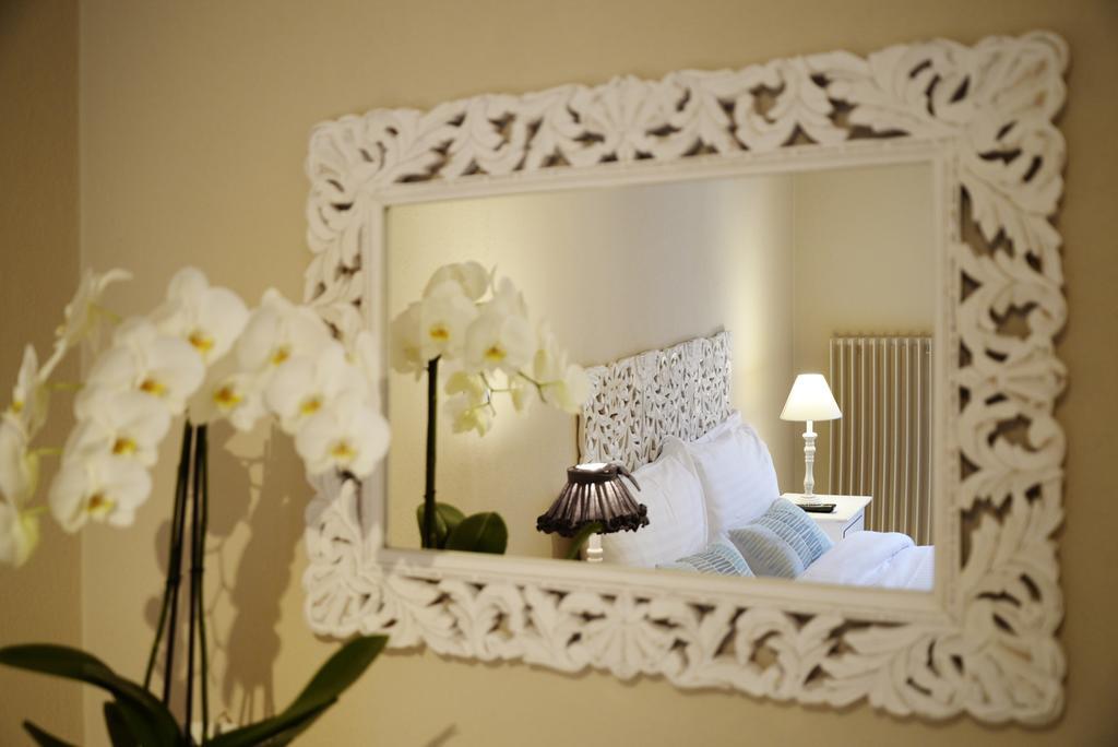 Auberge Communale De Carouge Стая снимка