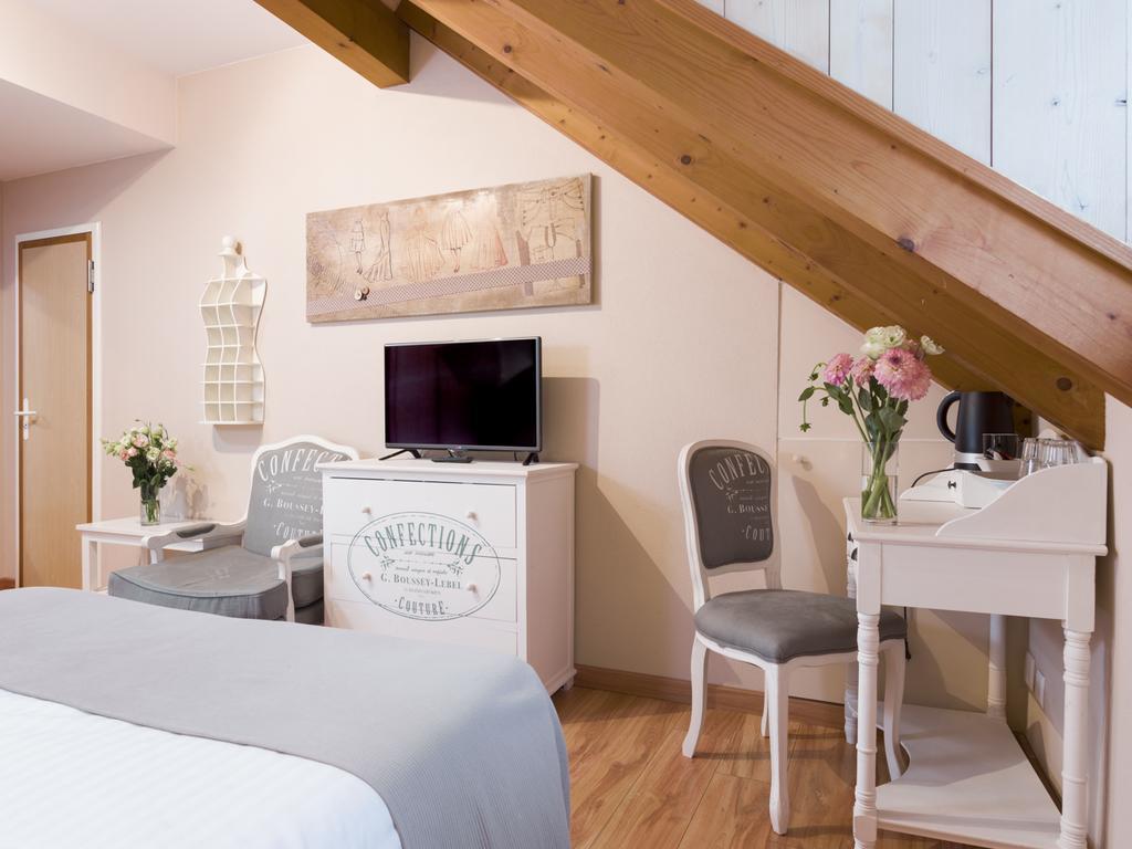 Auberge Communale De Carouge Екстериор снимка