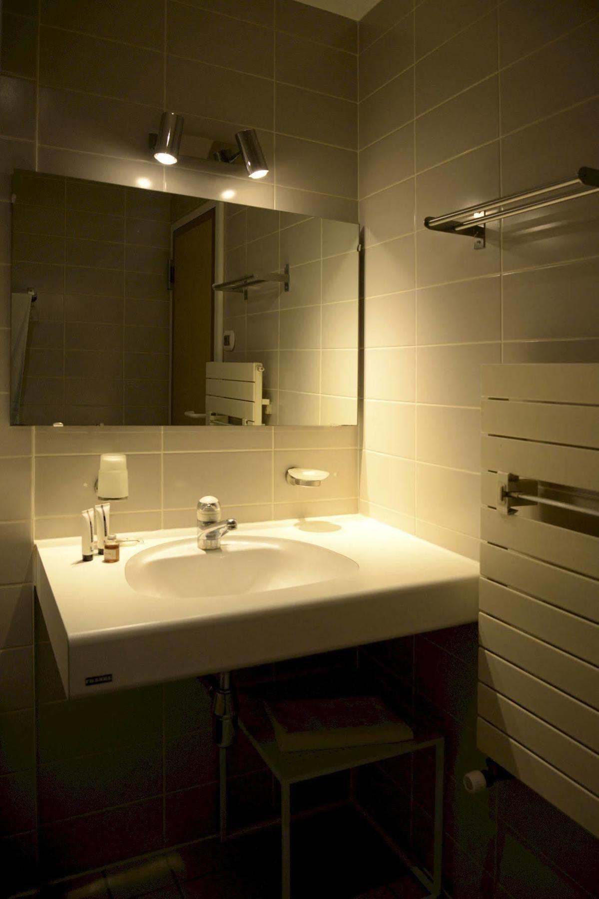 Auberge Communale De Carouge Екстериор снимка