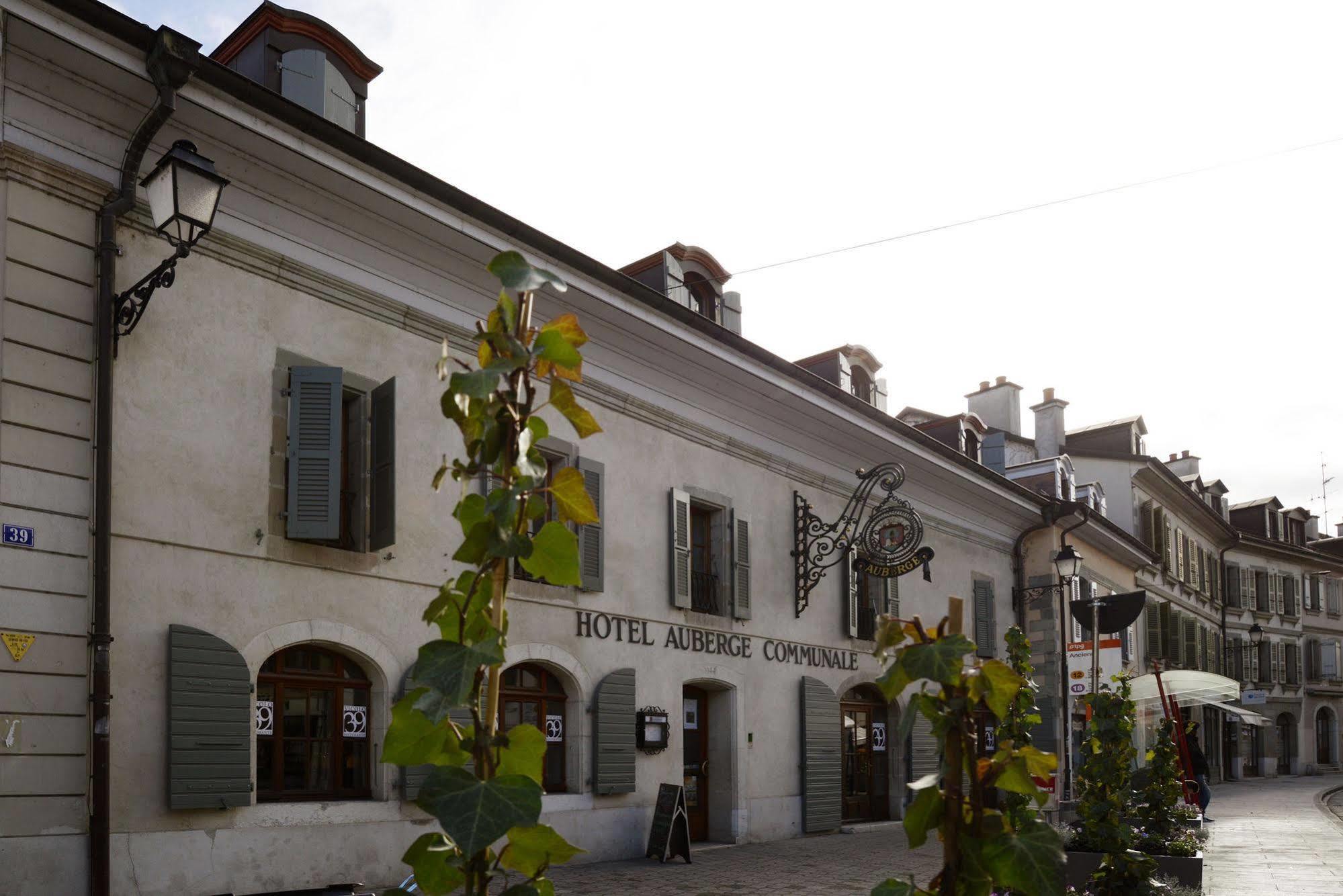 Auberge Communale De Carouge Екстериор снимка